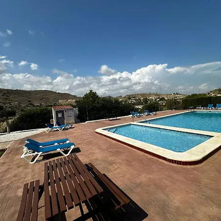 Casa Les Palmeretes, Alicante בית נופש אל קאמפיו